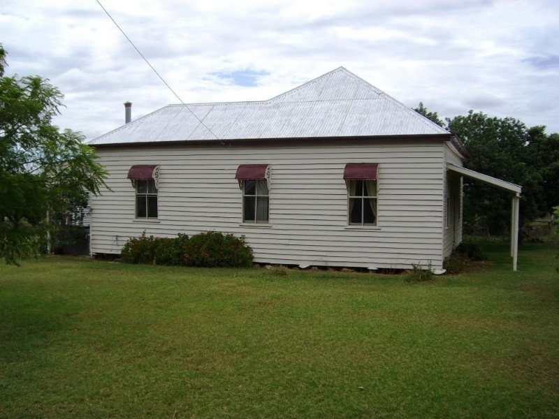 Biddeston QLD 4401