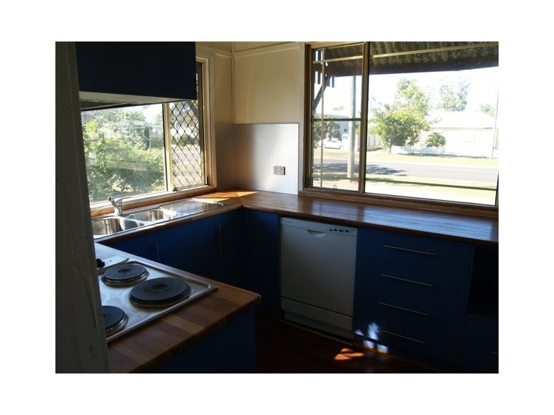 26 Arthur Street, Dalby QLD 4405