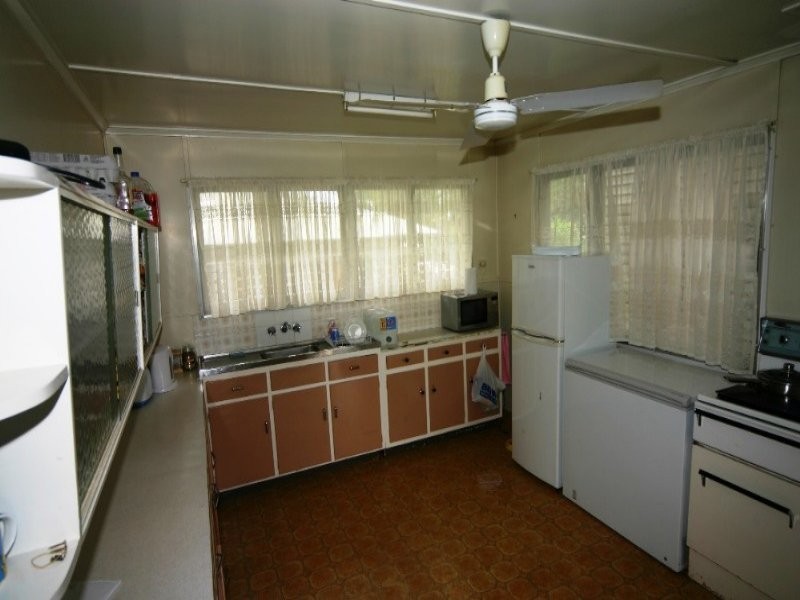 4 Jessop Street, Dalby QLD 4405