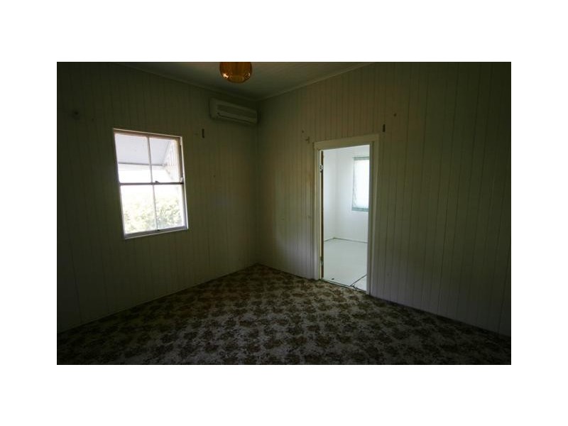 30 Myall Street, Dalby QLD 4405