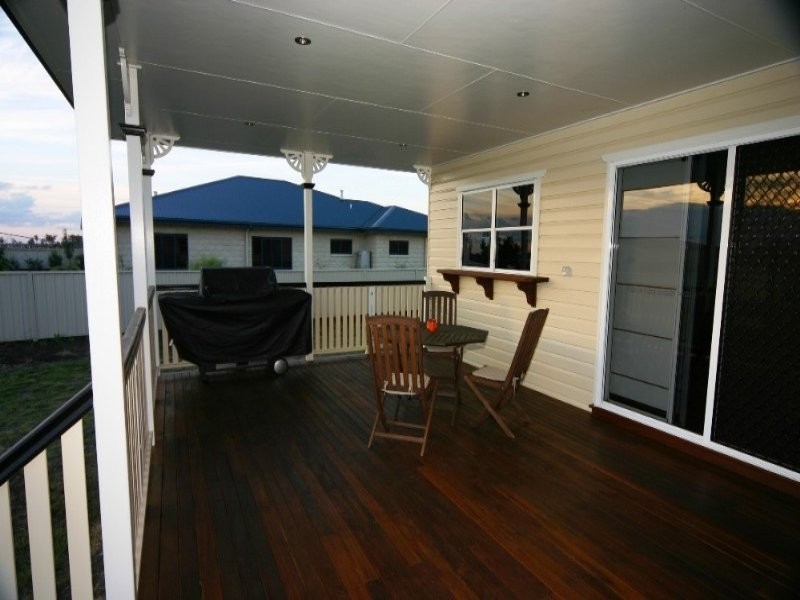 12 Watt Street, Dalby QLD 4405