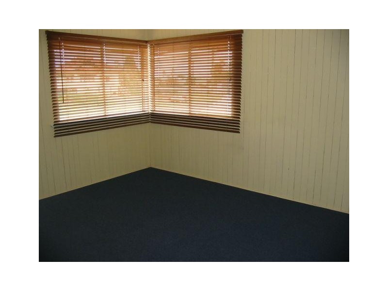 24 Charles Street, Dalby QLD 4405