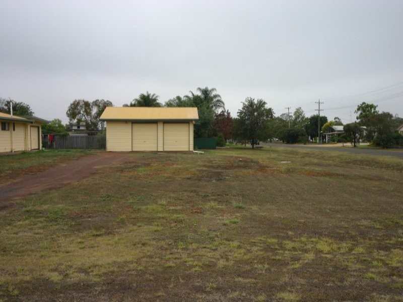 41 Weale Street, Dalby QLD 4405