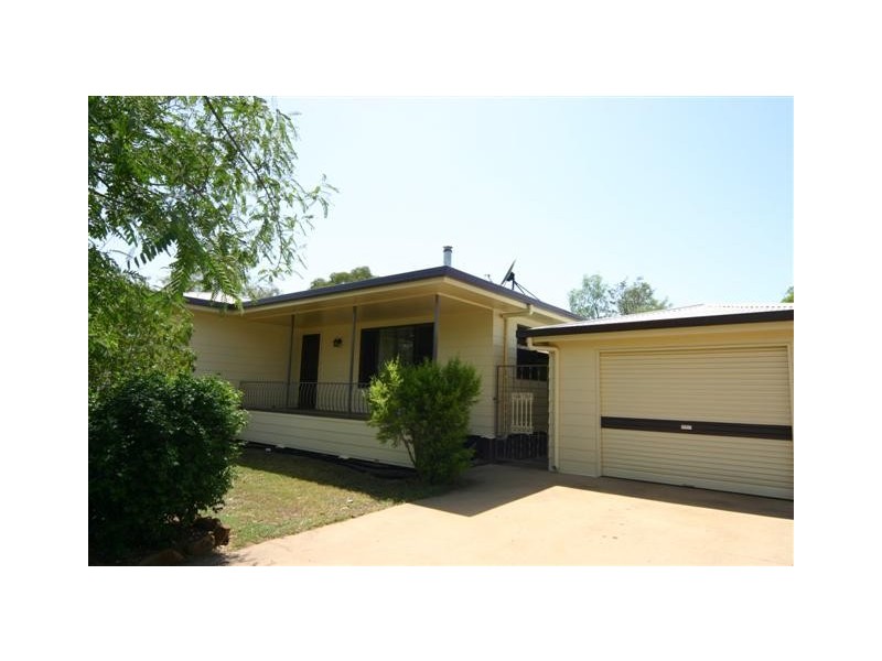 55 Geisel Street, Dalby QLD 4405