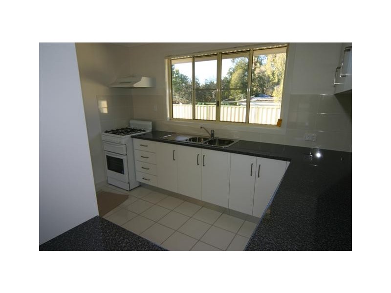 28 Geisel Street, Dalby QLD 4405