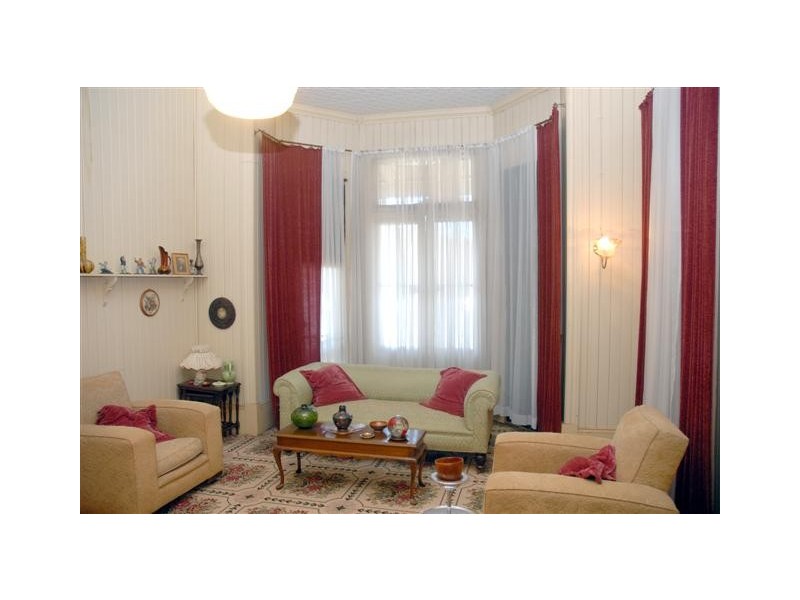 138 Cunningham, Dalby QLD 4405