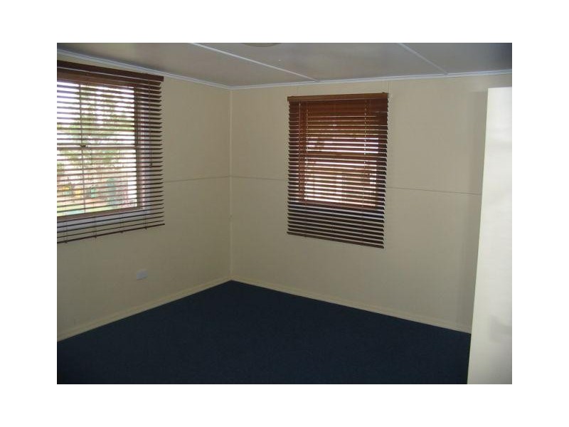 24 Charles Street, Dalby QLD 4405