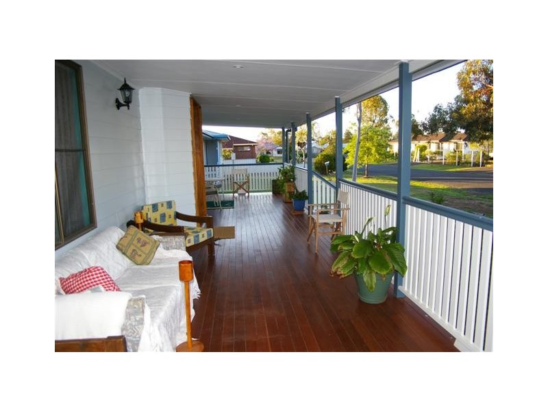 4 Edna Street, Dalby QLD 4405