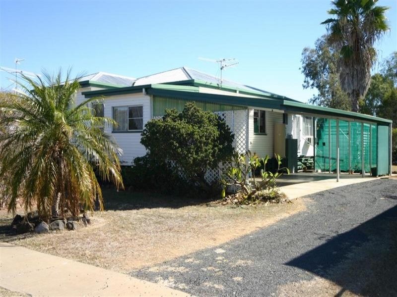 74 Arthur Street, Dalby QLD 4405