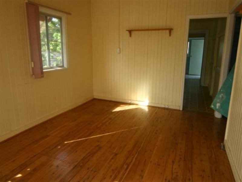 39 Bagot Street, Dalby QLD 4405