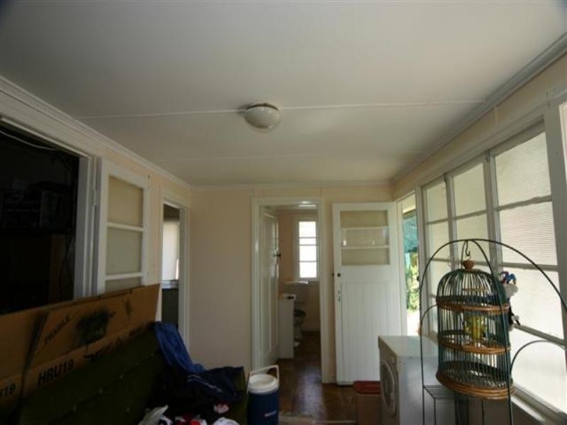 2/11 Dan Street, Dalby QLD 4405