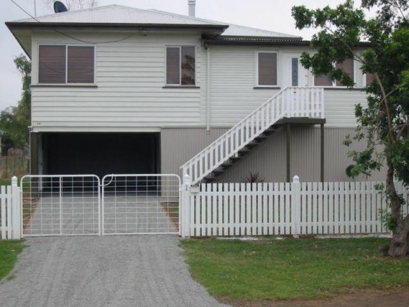 24 Charles Street, Dalby QLD 4405