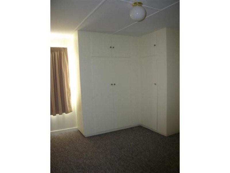 64 Palmer Street, Dalby QLD 4405