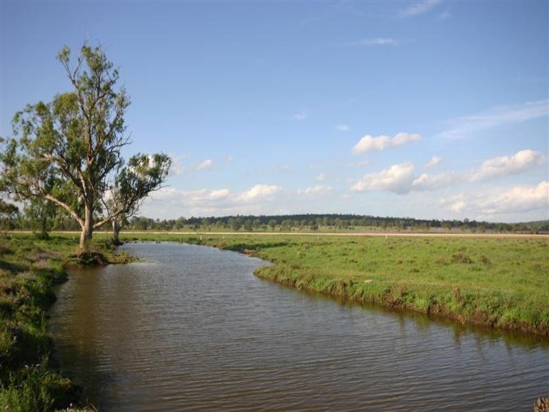 . Rosalie Plains, Oakey QLD 4401