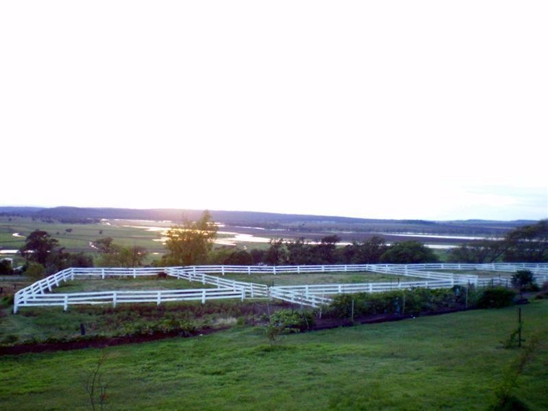 . Moorlands, Oakey QLD 4401