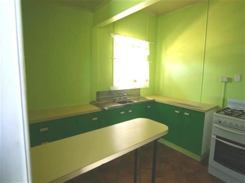 39 Charles Street, Dalby QLD 4405