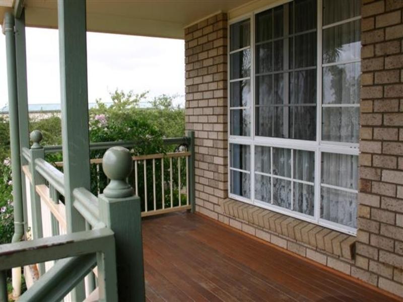 99 Oakwood Street, Dalby QLD 4405