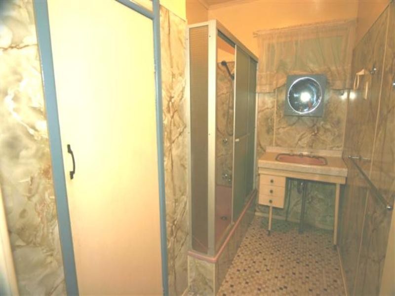 6 Nicholson, Dalby QLD 4405