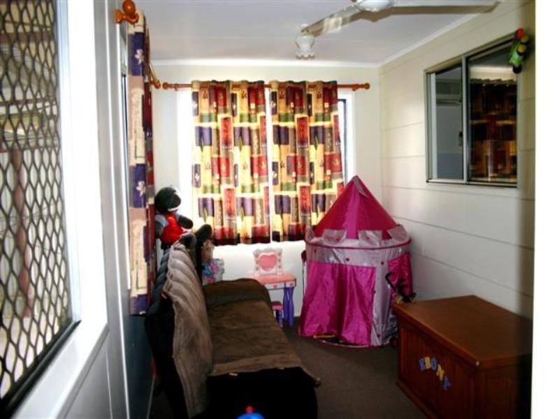 7 McQueen Street, Dalby QLD 4405