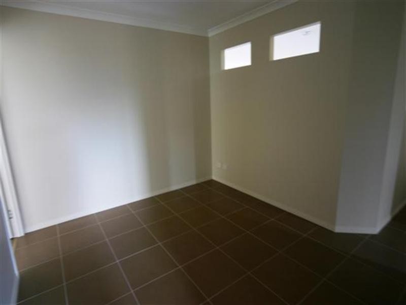 5 St Andrew Chase, Dalby QLD 4405