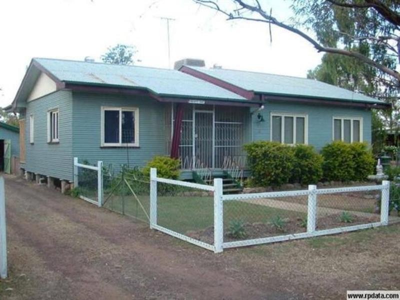 21 Coutts Street, Dalby QLD 4405