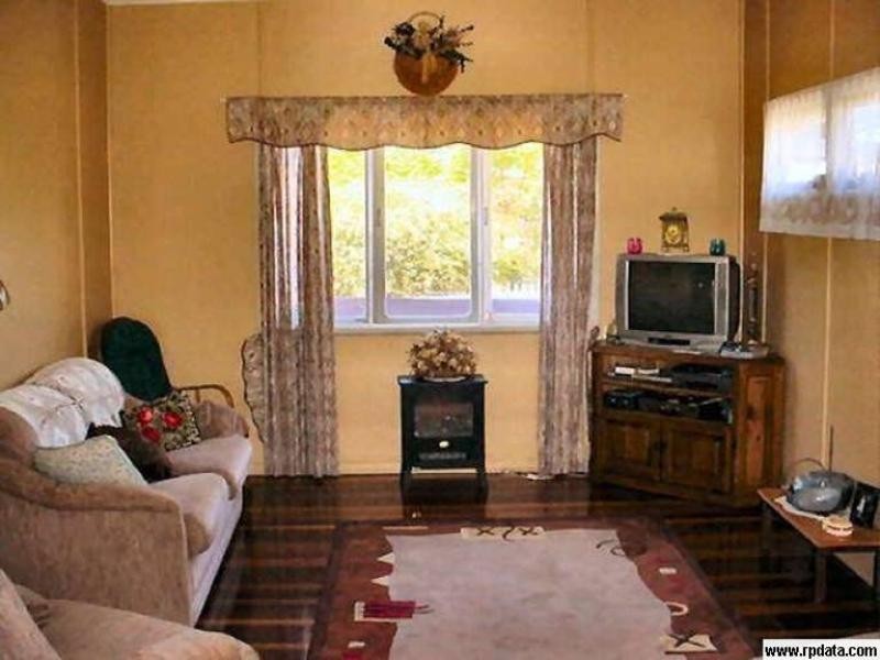 21 Coutts Street, Dalby QLD 4405