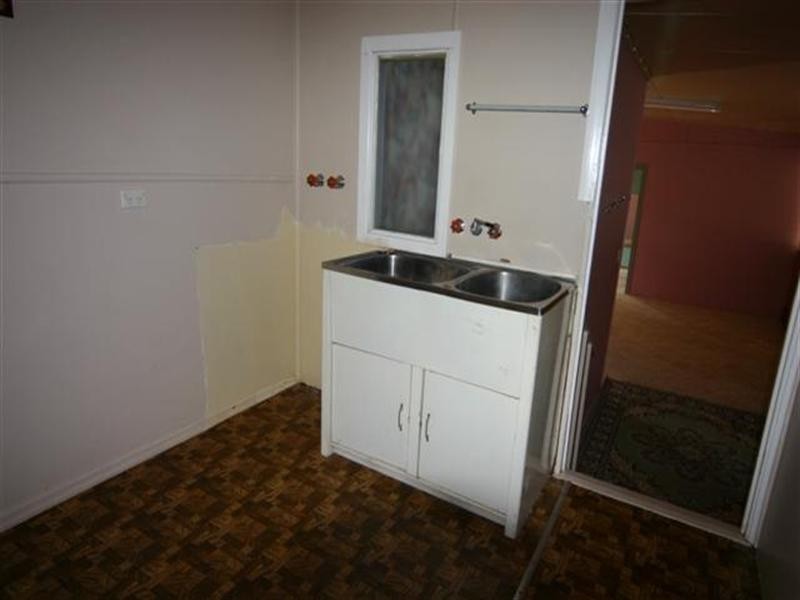 22 Etty Street, Dalby QLD 4405