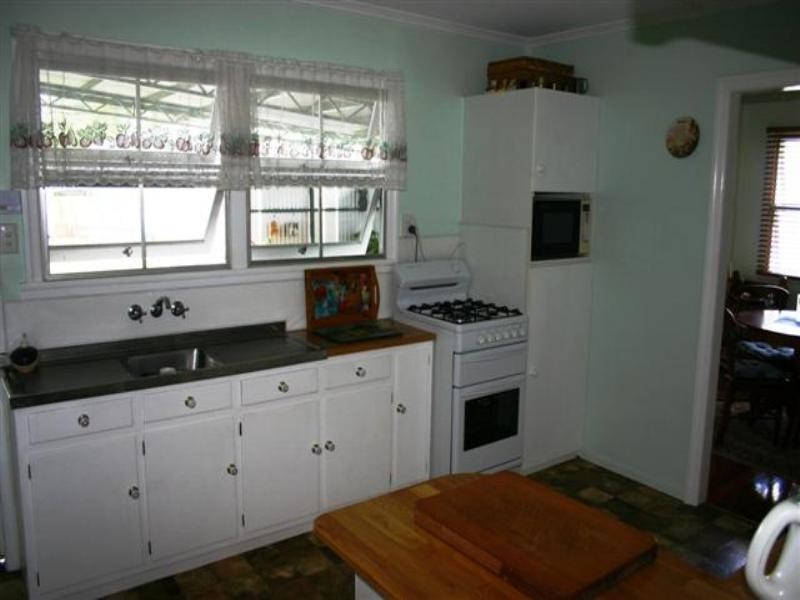 13 Moreton Street, Dalby QLD 4405