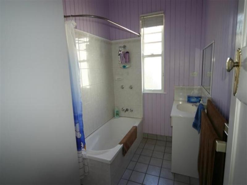 10 Carlow Drive, Dalby QLD 4405