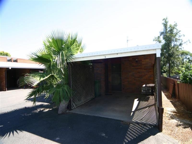 Unit 9/8 New Street, Dalby QLD 4405