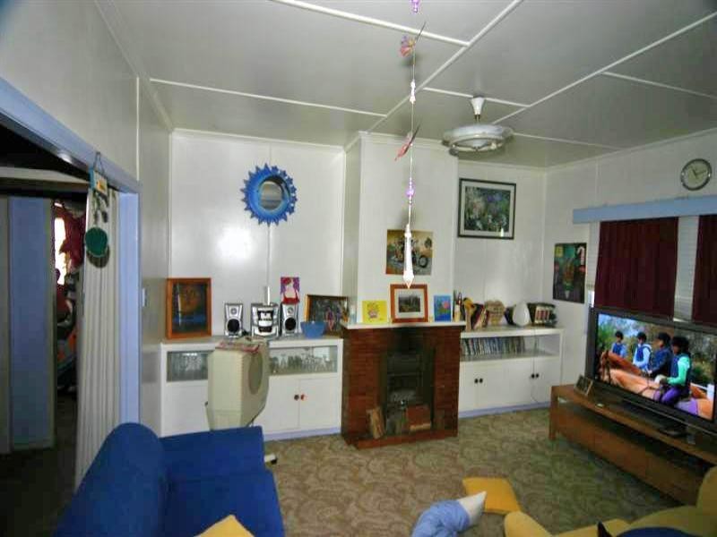 38 Nicholson Street, Dalby QLD 4405