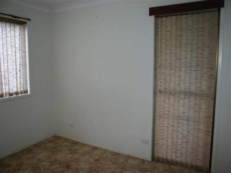 Unit 9/8 New Street, Dalby QLD 4405