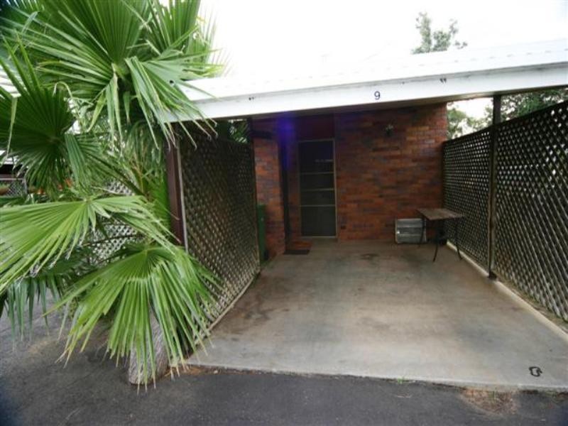 Unit 9/8 New Street, Dalby QLD 4405
