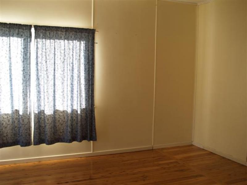 18 Kookaburra Street, Dalby QLD 4405