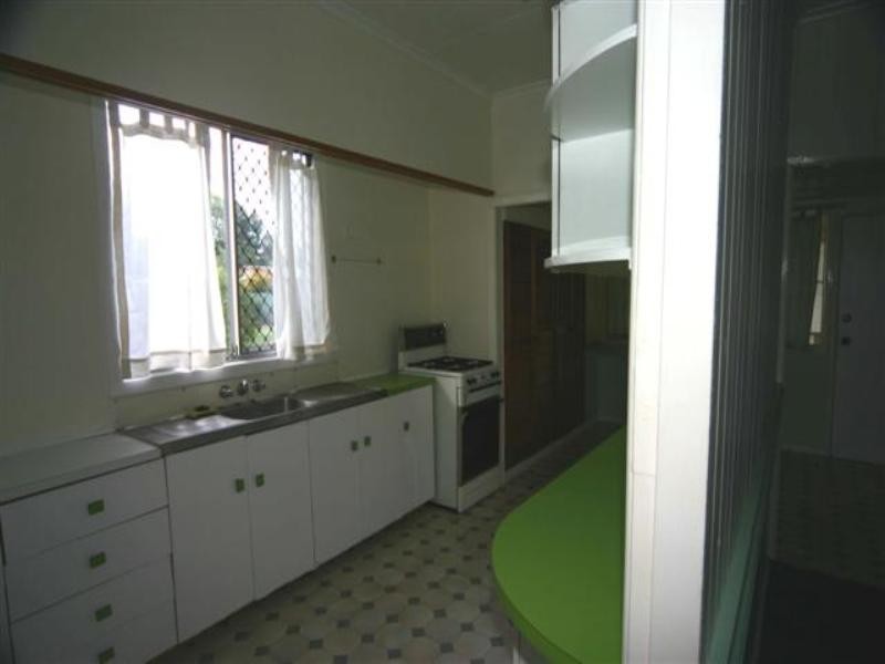 11 Thorley Street, Dalby QLD 4405