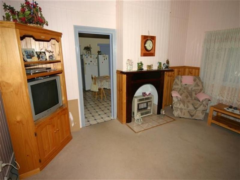 116 Edward Street, Dalby QLD 4405