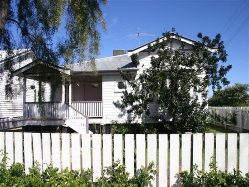 20 Patrick Street, Dalby QLD 4405