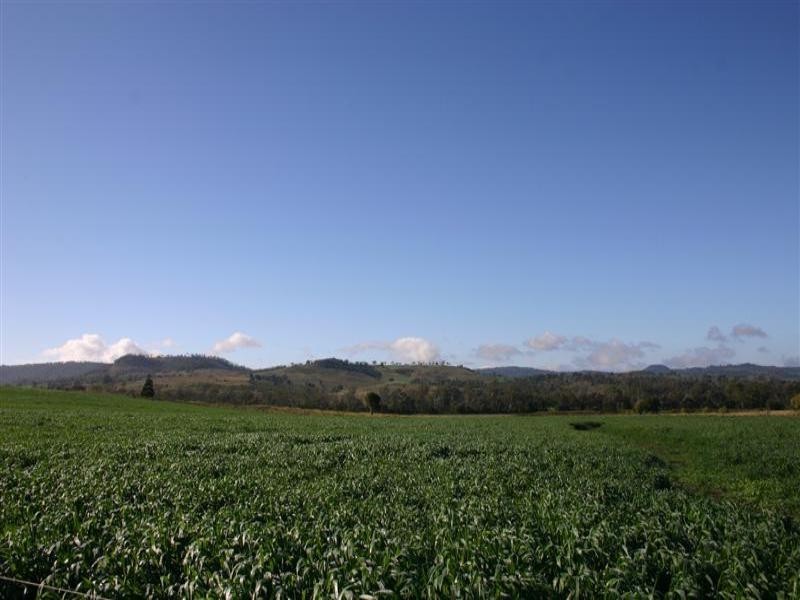 . Lanewood, Maclagan QLD 4352