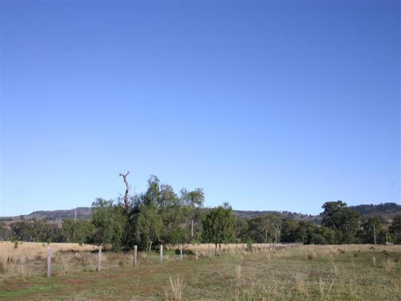 . Lanewood, Maclagan QLD 4352