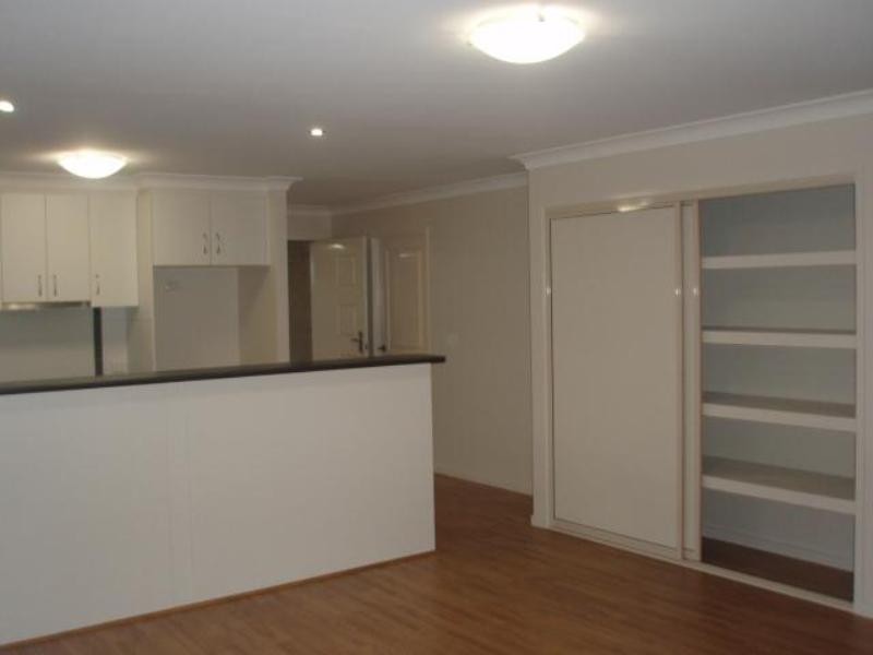 4 Dakota Place, Dalby QLD 4405