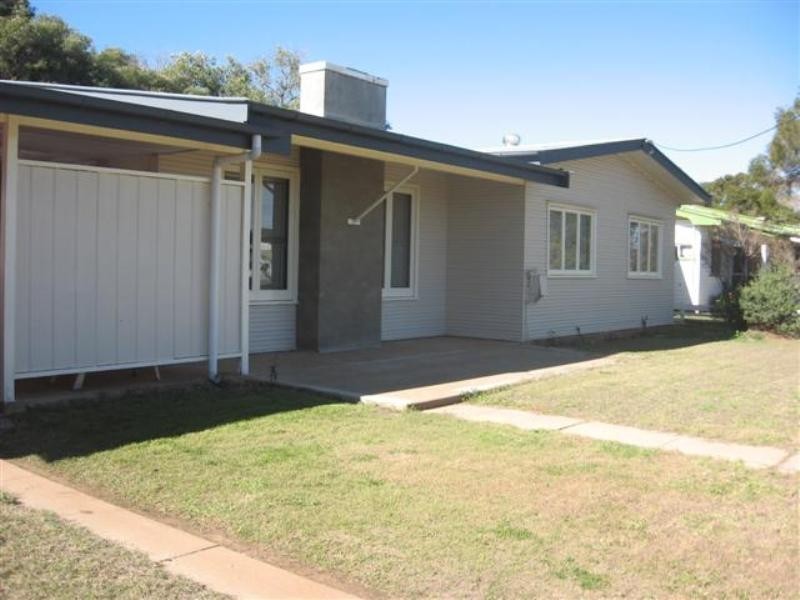 3 Hawthorne Street, Dalby QLD 4405