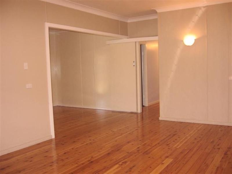 3 Hawthorne Street, Dalby QLD 4405