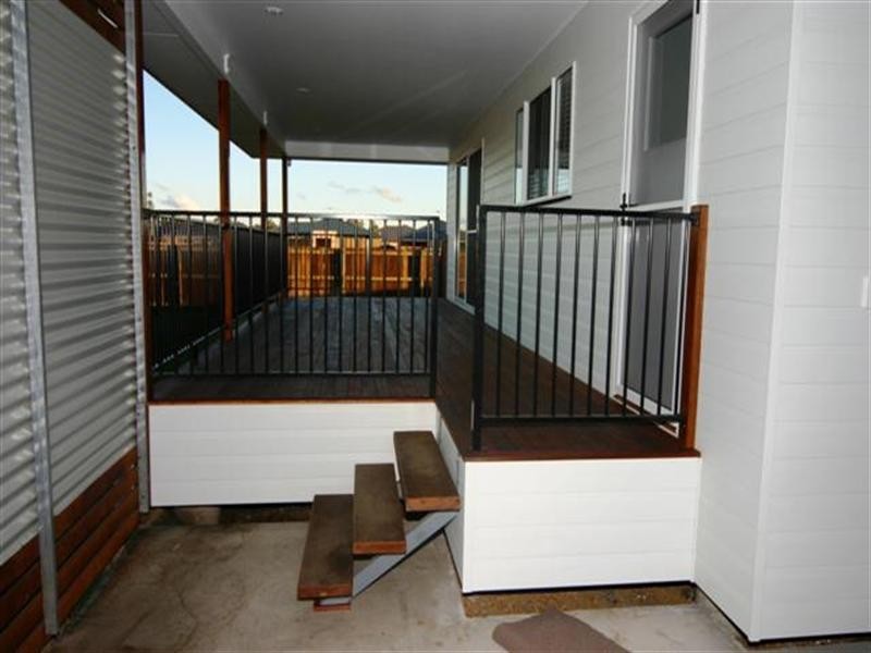 1 Glen Eagles Drive, Dalby QLD 4405
