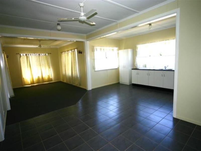 118 Bunya, Dalby QLD 4405