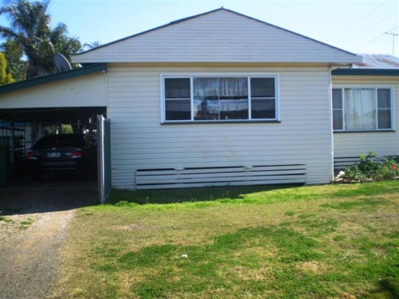 118 Bunya, Dalby QLD 4405