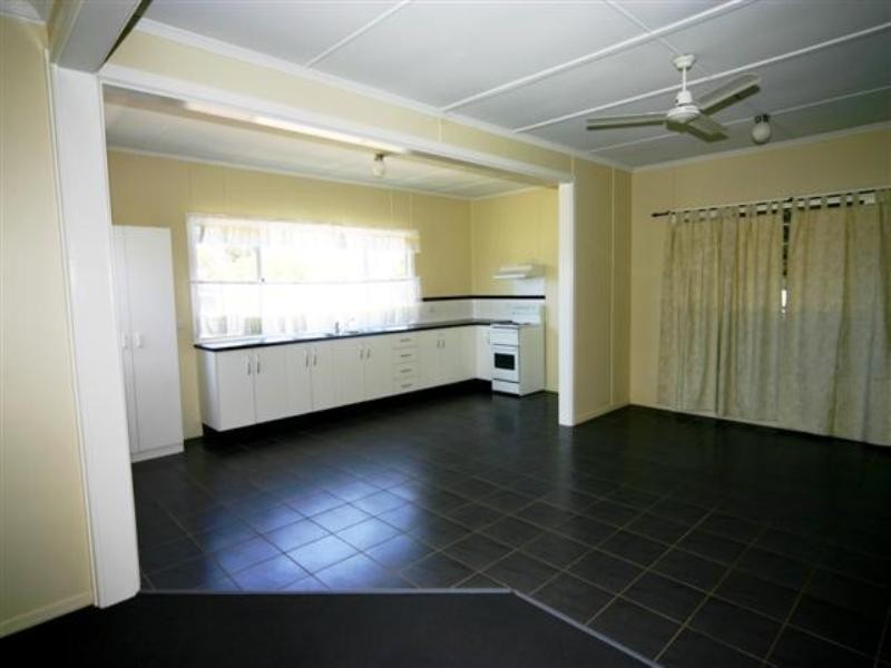 118 Bunya, Dalby QLD 4405