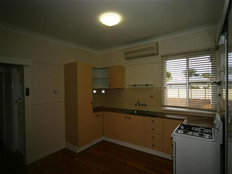 83 Edward Street, Dalby QLD 4405