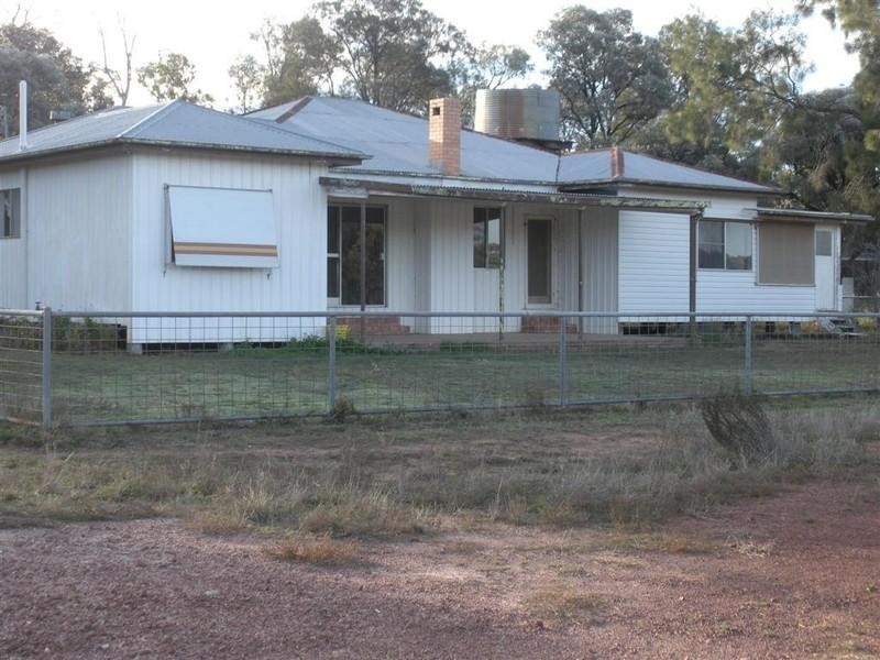 . Boolara, Meandarra QLD 4422