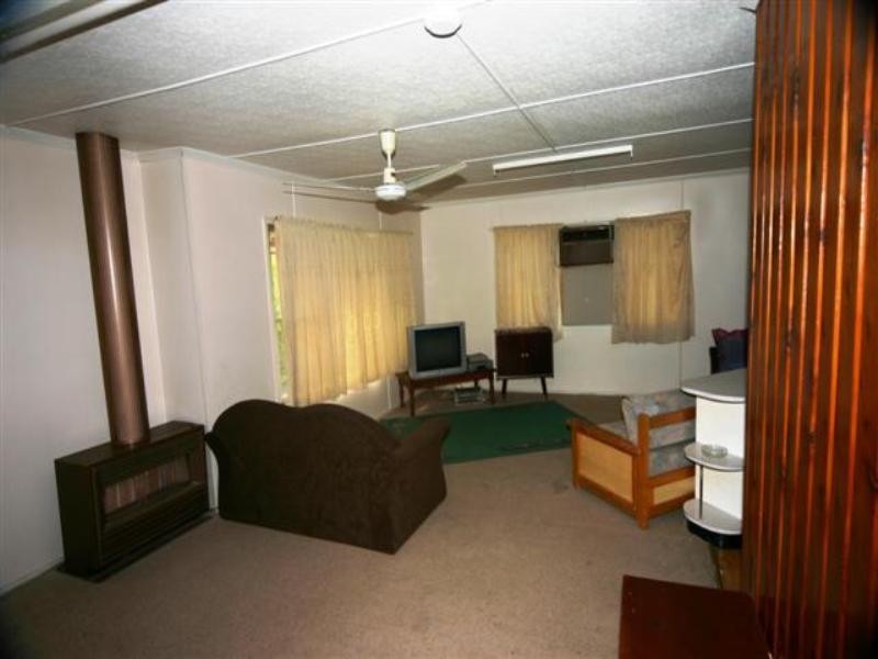 23 Hall Street, Dalby QLD 4405