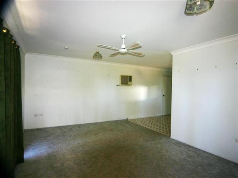 10 Russell Street, Dalby QLD 4405